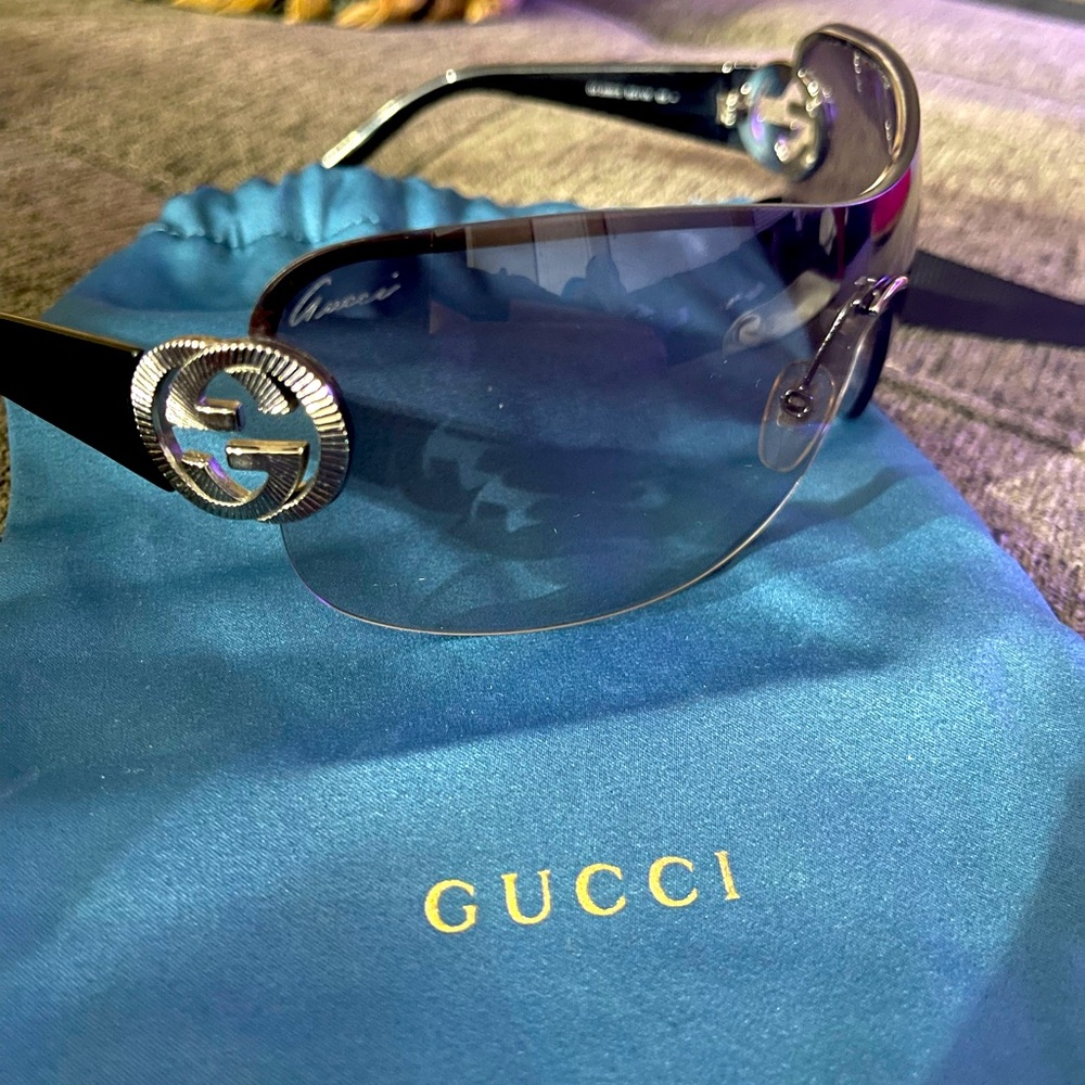 💯 authentic Gucci sunglasses